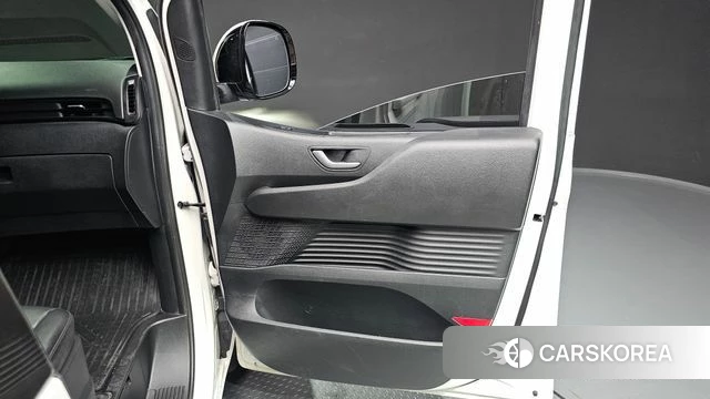 Hyundai Staria id 4223571 из Кореи 16