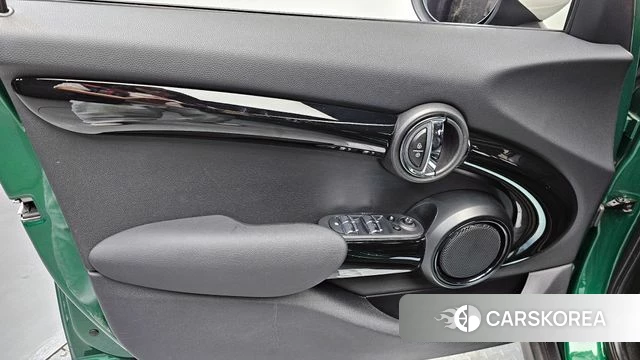 Mini Cooper id 4396321 из Кореи 16