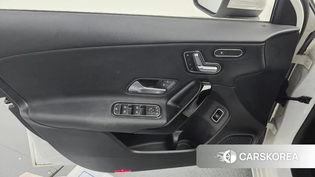 Mercedes-Benz A-Class W177 id 4764691 из Кореи 16
