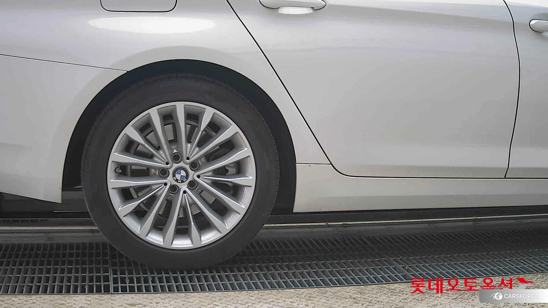 BMW  523d id 4296950 из Кореи 16