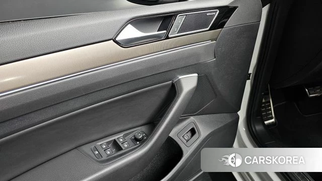 Volkswagen Arteon id 4573679 из Кореи 16