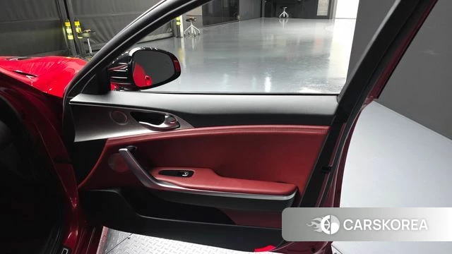 Kia Stinger id 4318380 из Кореи 16
