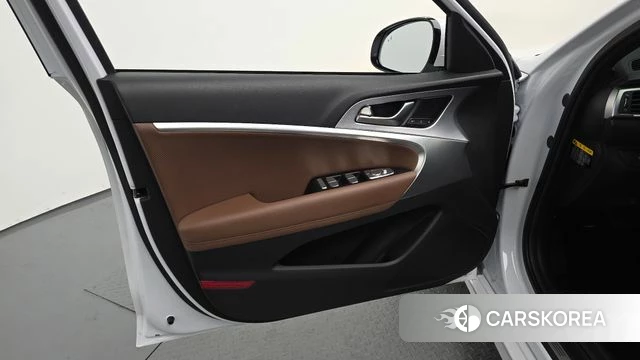 Genesis G70 id 4345371 из Кореи 16