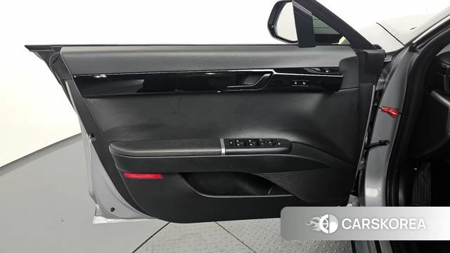 Hyundai Grandeur (GN7) id 4422112 из Кореи 16