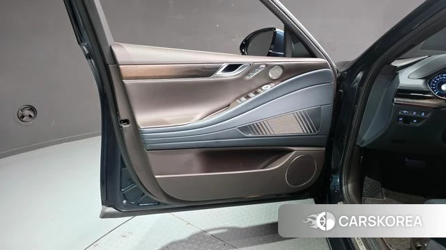 Genesis G80 (RG3) id 4584680 из Кореи 16