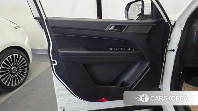Ssangyong The New Rexton Sports Cannes id 4784059 из Кореи 16
