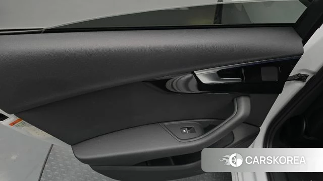 Audi A4 (B9) id 4535937 из Кореи 16