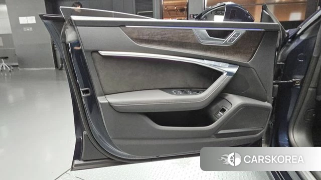 Audi A7 (4K) id 4784821 из Кореи 16