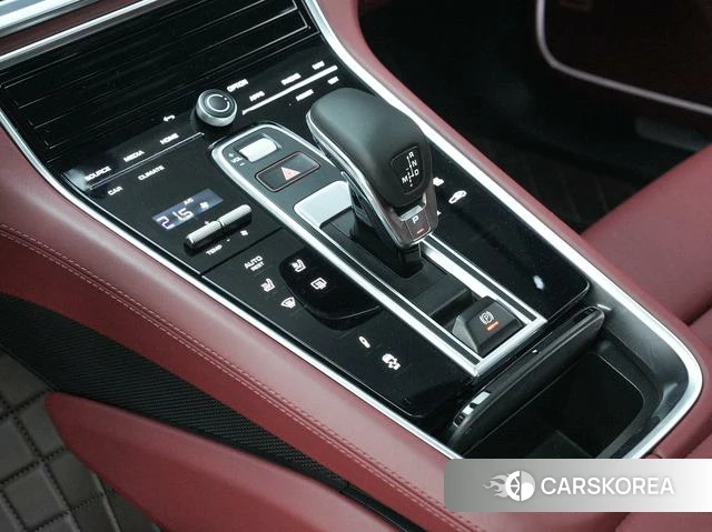 Porsche Panamera id 3926917 из Китая 16