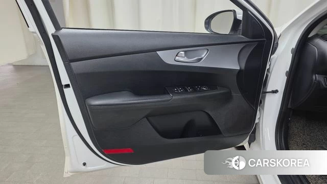 Kia The New K3 2nd generation id 4848459 из Кореи 16