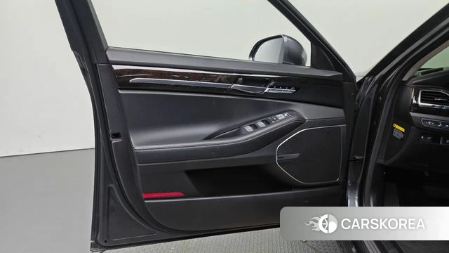 Genesis G90 id 4403244 из Кореи 16