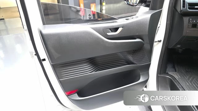 Hyundai Staria id 4623884 из Кореи 16