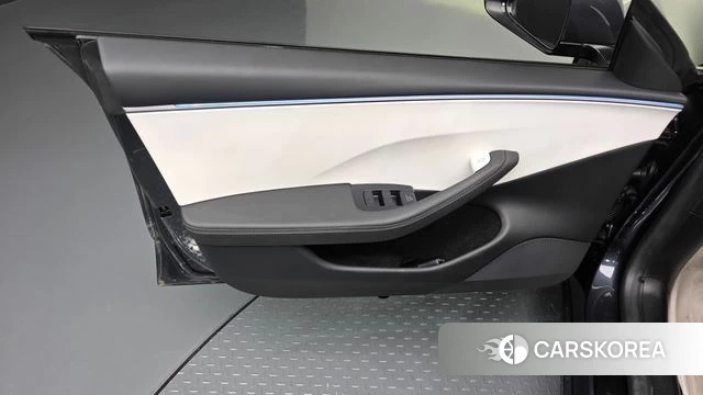 Tesla Model 3 id 4778065 из Кореи 16