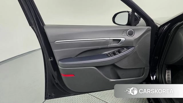 Hyundai Sonata D Edge Hybrid (DN8) id 4336757 из Кореи 16