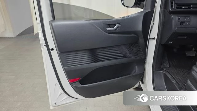 Hyundai Staria id 4863451 из Кореи 16