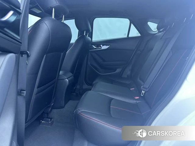 Mazda CX-4 id 4353340 из Китая 16