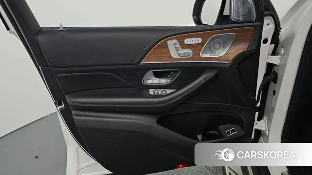 Mercedes-Benz GLS - Class X167 id 4202689 из Кореи 16