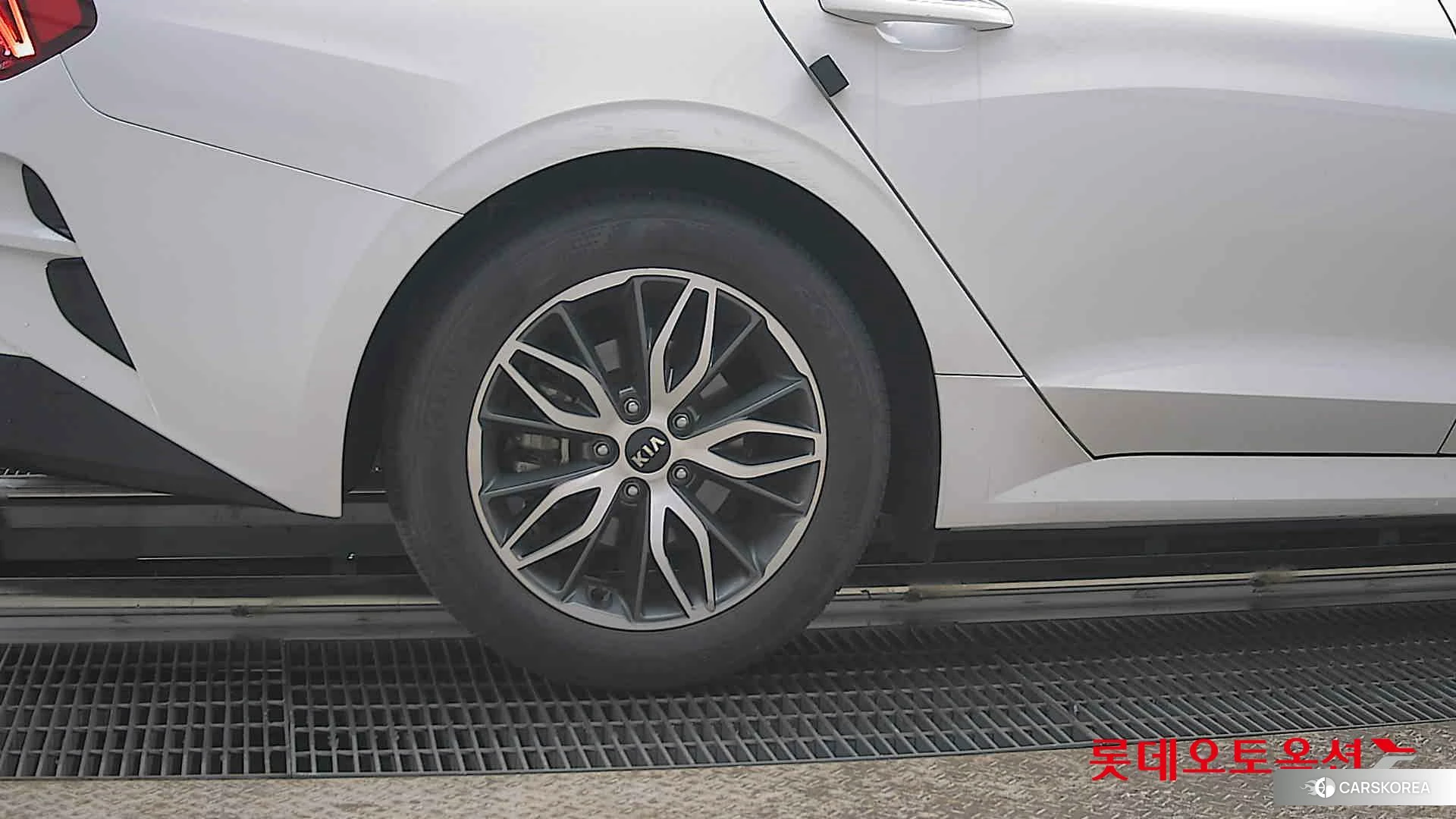 Kia K5 id 3875714 из Кореи 16