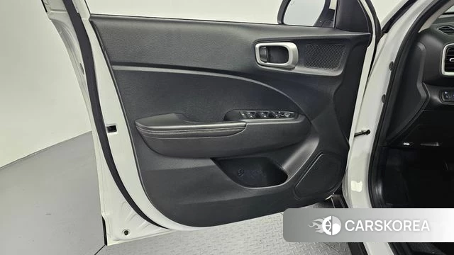 Hyundai Venue id 4302870 из Кореи 16