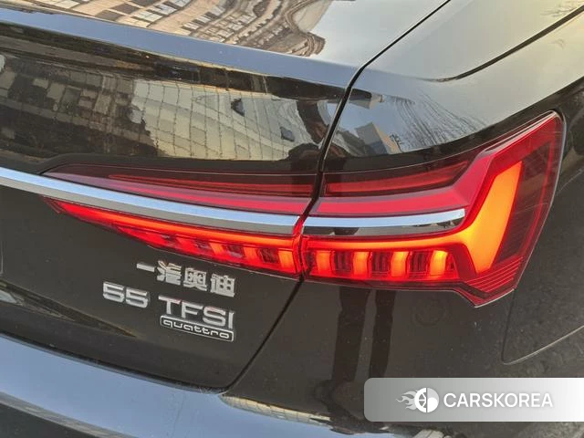 Audi A6L id 4259368 из Китая 16