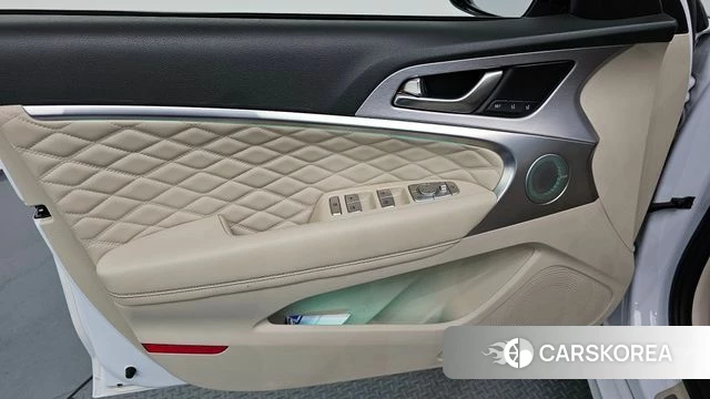Genesis G70 id 4356692 из Кореи 16