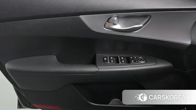 Kia The New K3 2nd generation id 4293402 из Кореи 16