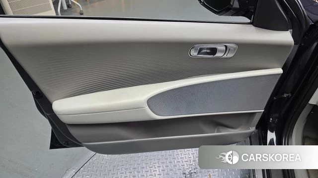 Hyundai Ionic 6 id 4302950 из Кореи 16