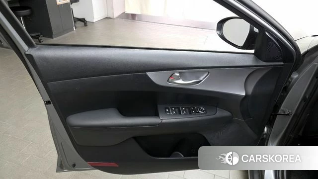Kia The New K3 2nd generation id 4283524 из Кореи 16