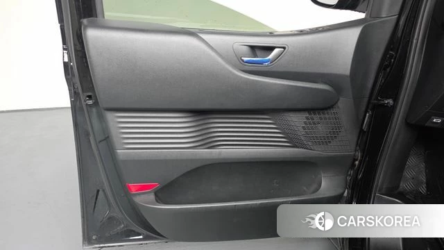 Hyundai Staria id 4560128 из Кореи 16