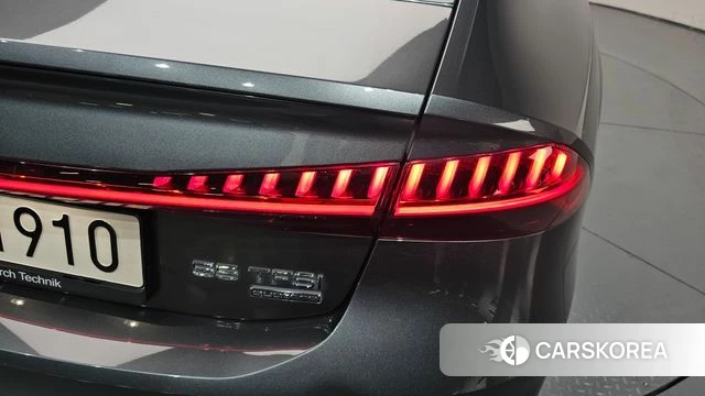 Audi A7 (4K) id 4284491 из Кореи 16