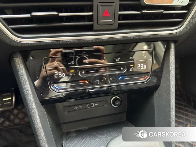 Volkswagen Tiguan L id 4239273 из Китая 16
