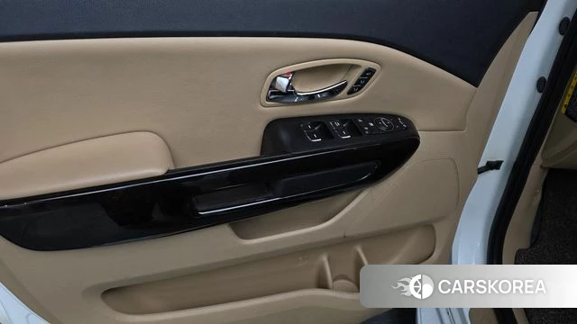 Kia The New Carnival id 4304619 из Кореи 16