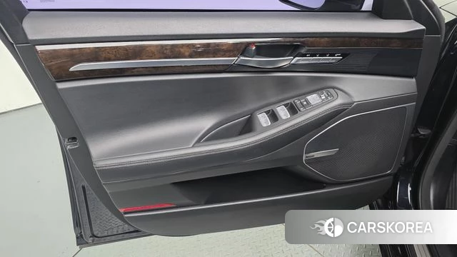 Genesis G90 id 4447143 из Кореи 16