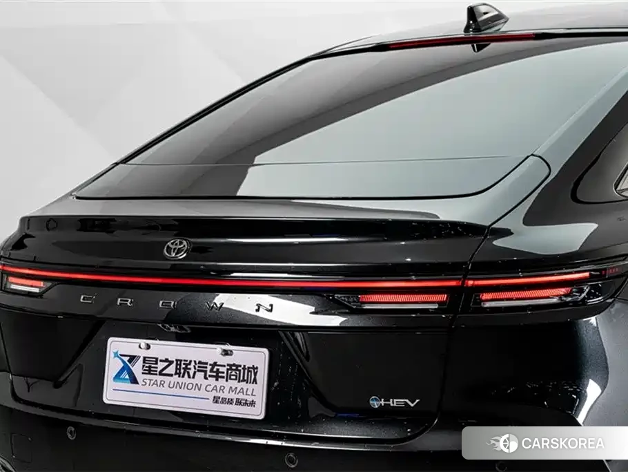 Toyota Crown id 4577640 из Китая 16
