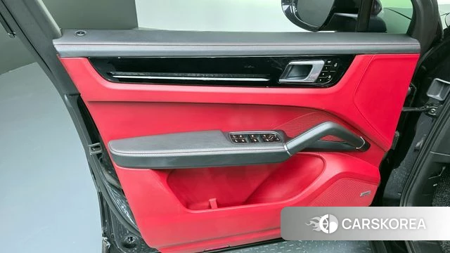 Porsche Cayenne (PO536) id 4317913 из Кореи 16