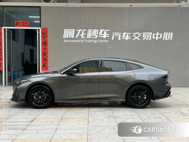 Chang'an UNI-V id 4380411 из Китая 16