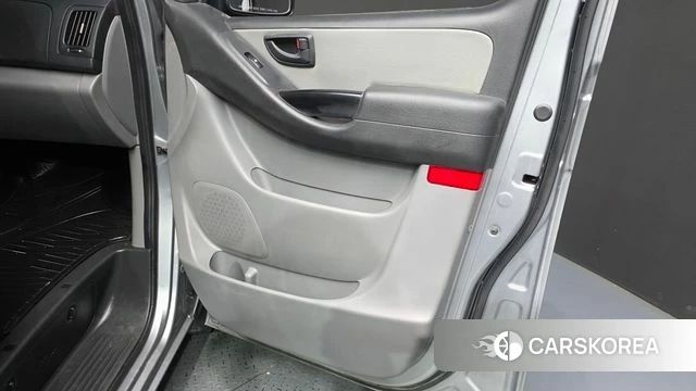 Hyundai The New Grand Starex id 4520279 из Кореи 16