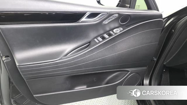 Genesis G80 (RG3) id 4603833 из Кореи 16
