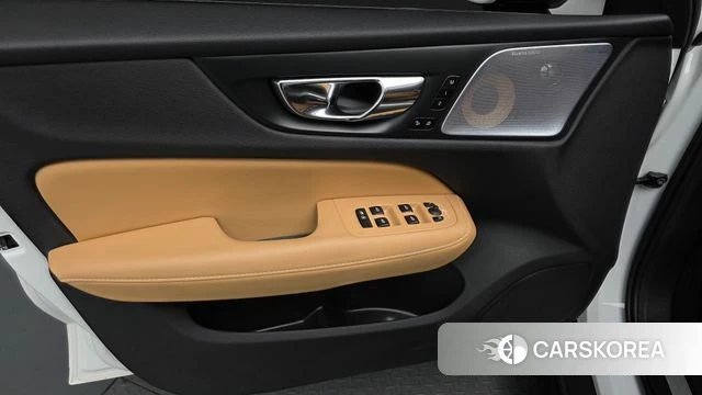 Volvo V60 Cross-Country 2nd Generation id 4304677 из Кореи 16