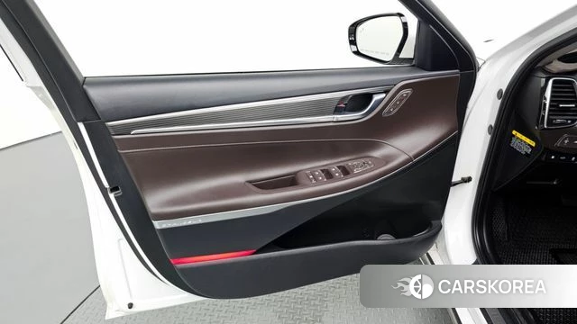 Hyundai Grandeur IG id 4684128 из Кореи 16