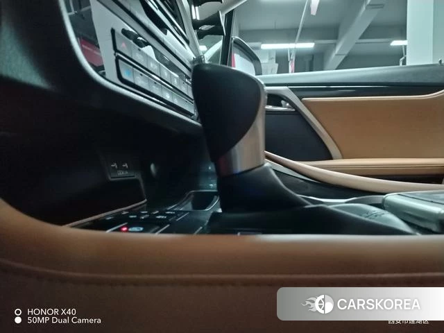 Lexus RX id 4273404 из Китая 16