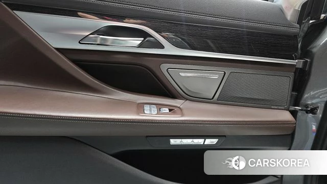 BMW 7 Series (G11) id 4411435 из Кореи 16