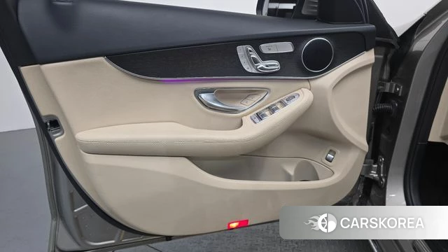 Mercedes-Benz C-Class W205 id 4755240 из Кореи 16