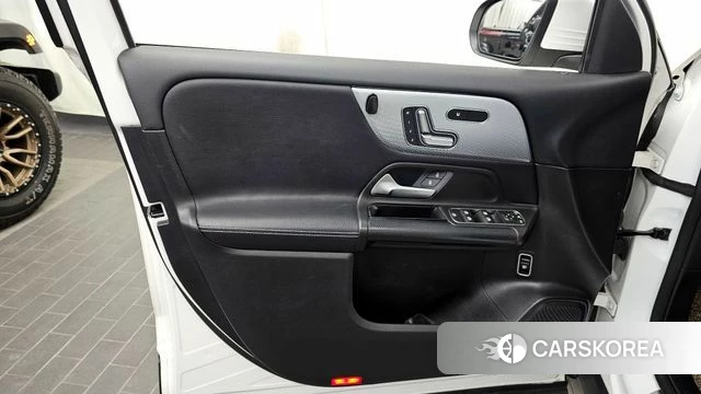 Mercedes-Benz GLB-Class X247 id 4283033 из Кореи 16