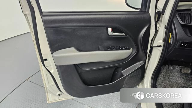 Kia The New Kia Ray id 4591401 из Кореи 16