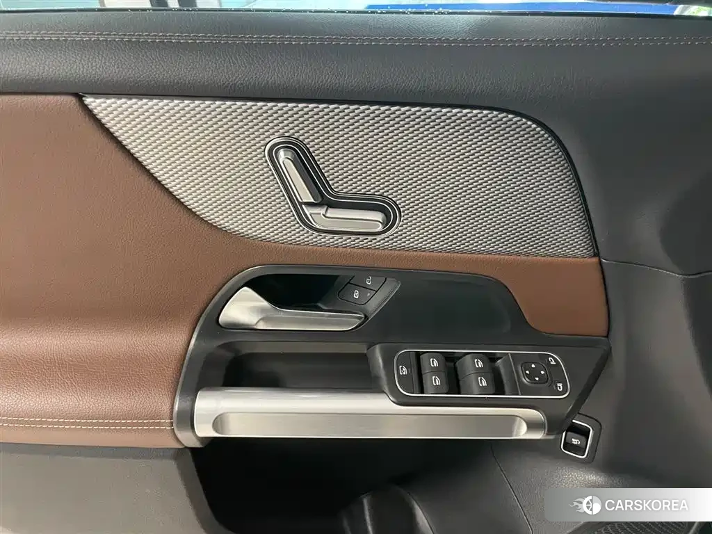 Mercedes-Benz GLB id 4538924 из Китая 16