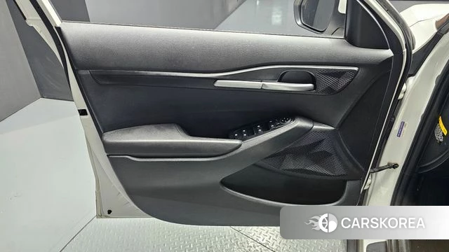 Kia Seltos id 4390089 из Кореи 16