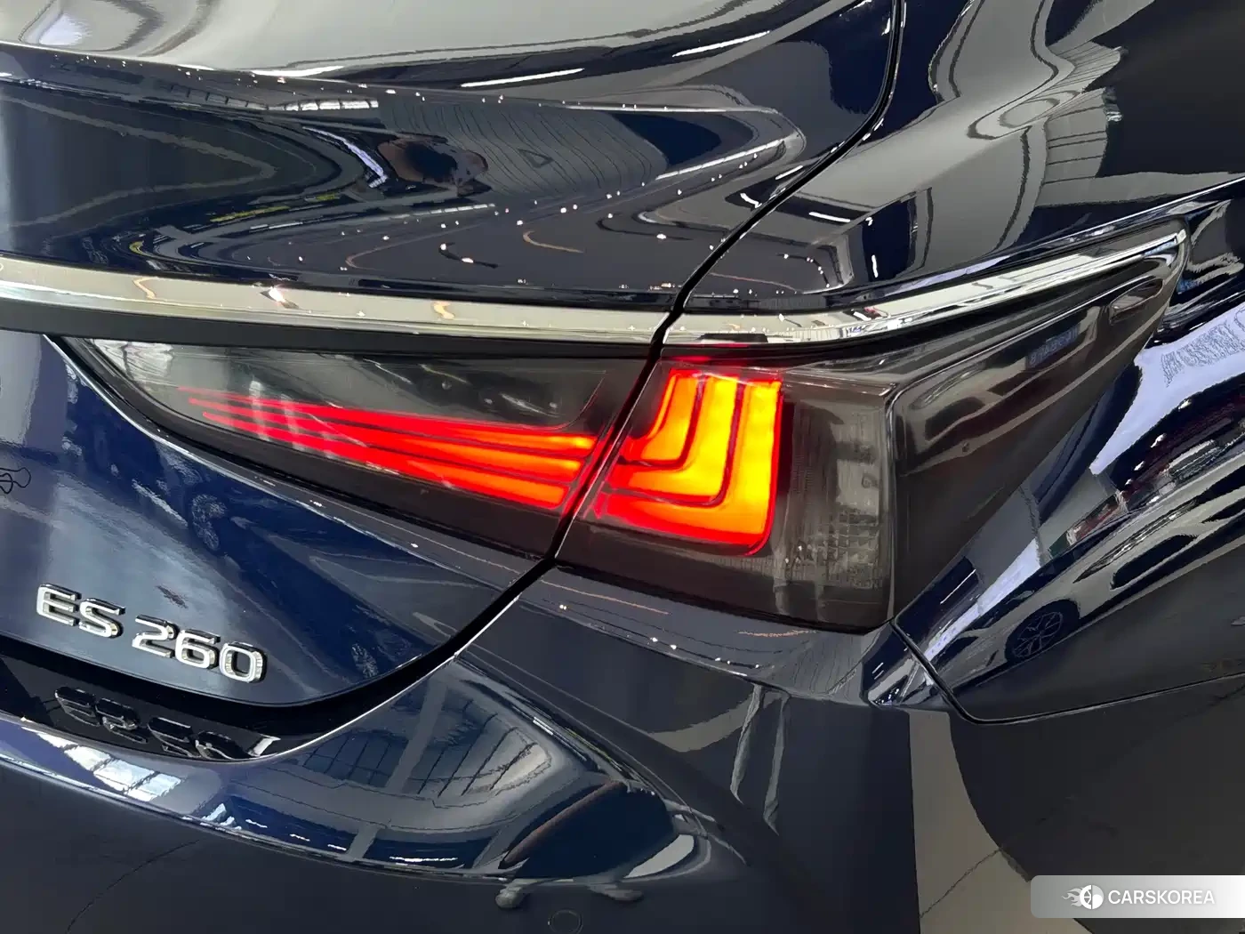 Lexus ES id 4659710 из Китая 16