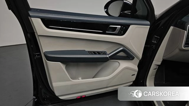 Porsche Cayenne (PO536) id 4344574 из Кореи 16
