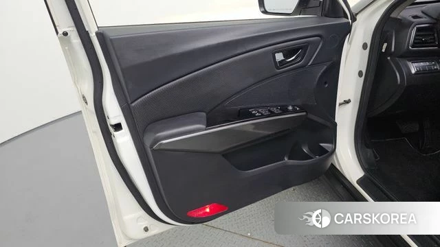 Ssangyong Berry New Tivoli id 4568348 из Кореи 16